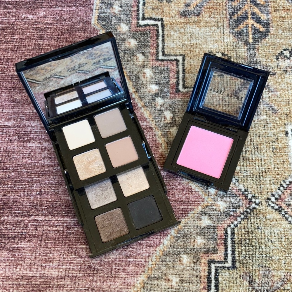 Bobbi Brown Blush and Shadow Palette Bundle.